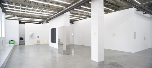 Installation view, FAHRBEREITSCHAFT, Berlin