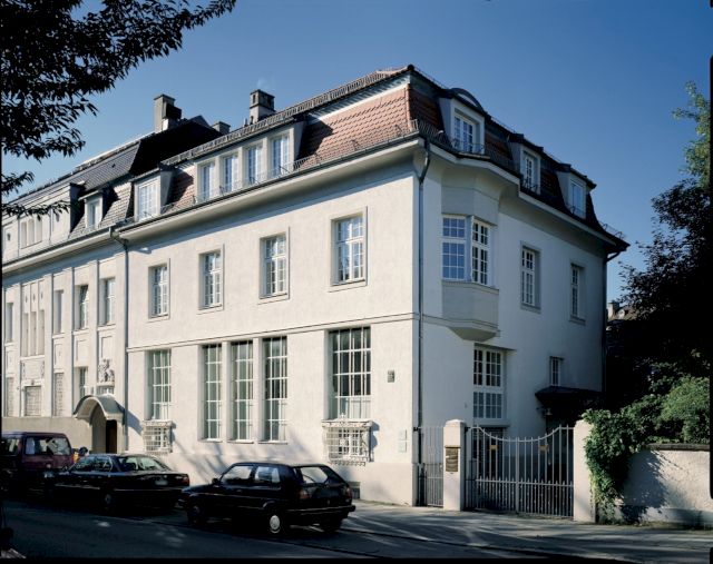 Alexander Tutsek-Stiftung, Villa, Munich. Photo: H.-J. Becker © Alexander Tutsek-Stiftung