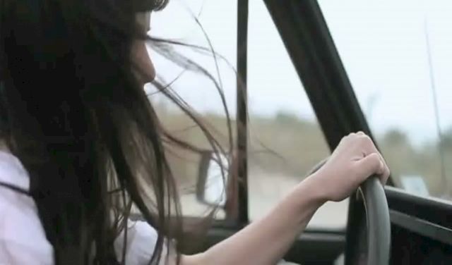 ARTIE VIERKANT, New Weaves (.com), 2011. Website, HD Video, 7 min 29 sec. Unique