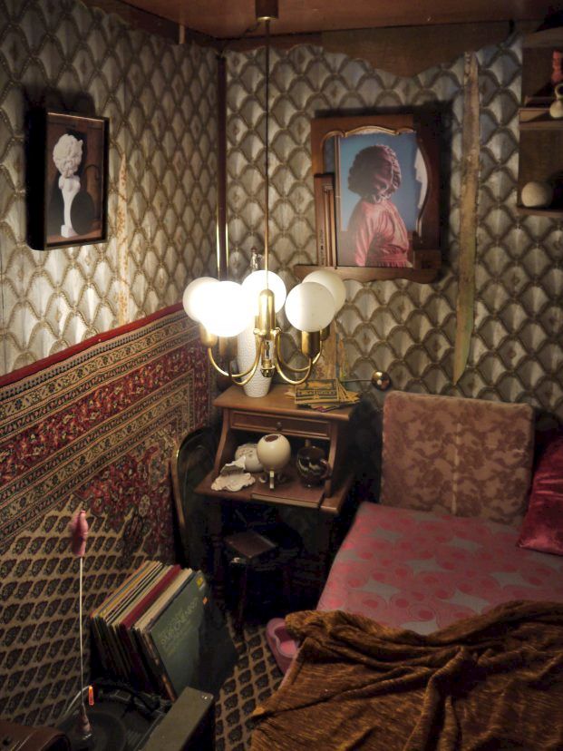 THORSTEN BRINKMANN, Castle Inn, 2014. Photo: sammlung FIEDE