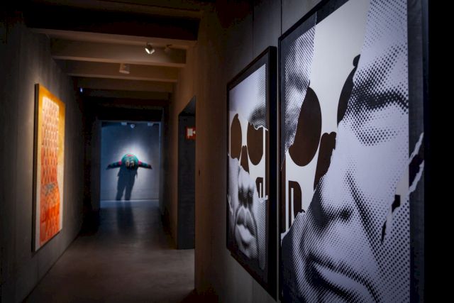 BNOMIO, Memento Mori: Ye, 2022; Memento Mori: Trump, 2022