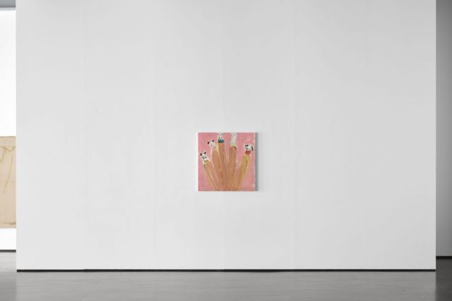 Trevor Shimizu, Finger Family, 2018. Courtesy of the artist and Galerie Christine Mayer