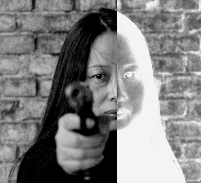 XIAO LU, Open Fire, 2005. Courtesy Primo Piano LivinGallery, Italy