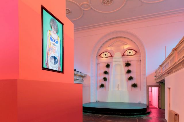 SHANA MOULTON, The Pink Tower, 2019, exhibition view Zabludowicz Collection, London. Courtesy the artist and Zabludowicz Collection. Photo: Tim Bowditch