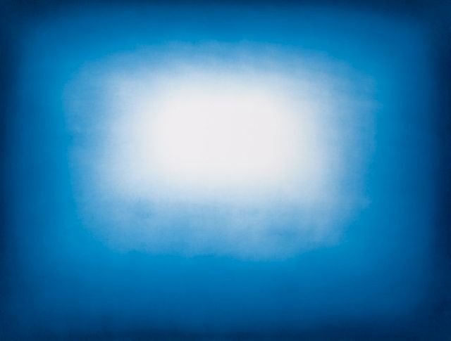 ANISH KAPOOR, Blue Shadow (4), 2013. © ArtEEdições, São Paulo