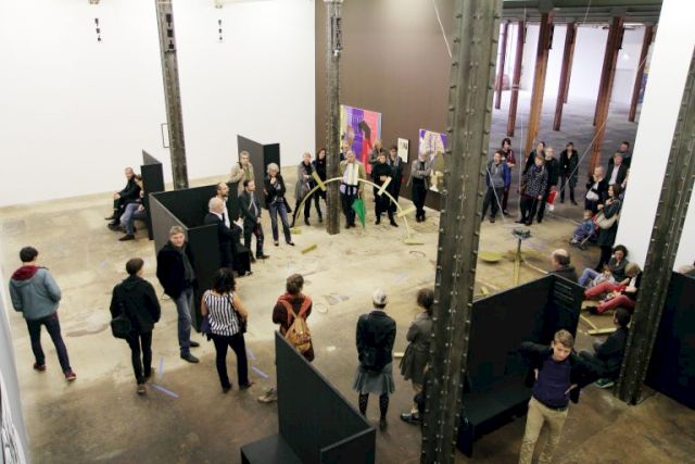 Opening of the exhibition ‘diezeiten: More Than Fifteen Minutes. Photo: Ulrike von Dewitz