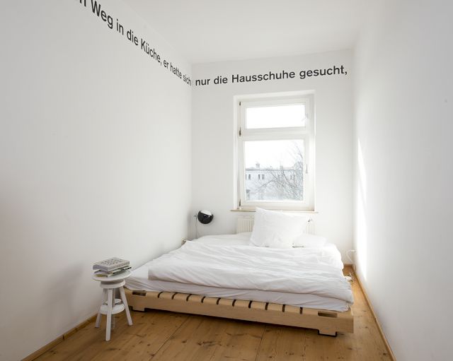 FAMED, Building Something Out of Something, installation view at Arbeitswohnung Federkiel in Leipzig, 2015. Photo: Stefan Fischer