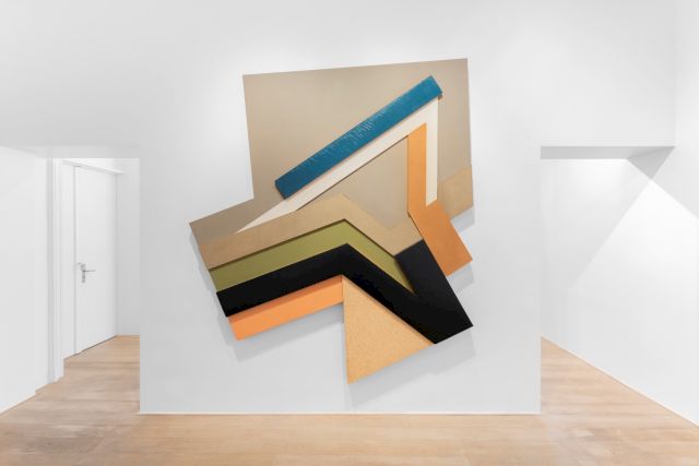 Frank Stella Lunna Wola II, 1973 Mixed media collage (246 x 271,8 x 12,7 cm) Photo : Hugard & Vanoverschelde © Charles Riva Collection