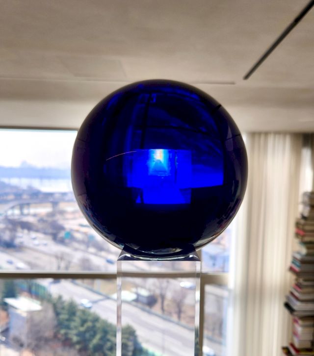 Helen Pashgian, Untitled, 2018