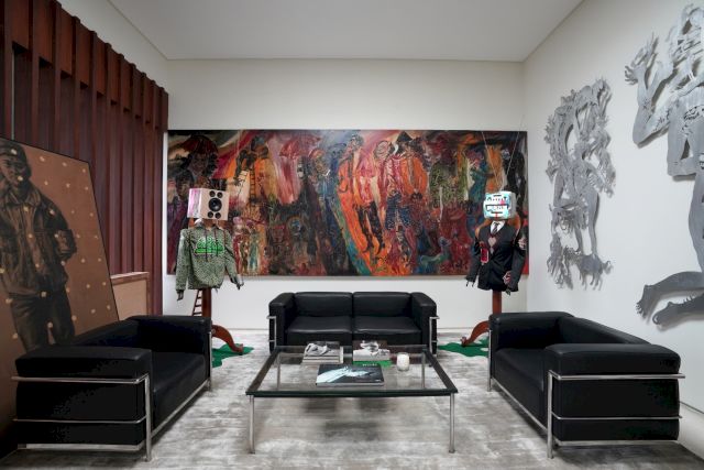 Agus Suwage, Erianto, Nasirun, Indieguerillas, Entang Wiharso. Photo: Courtesy of Indra Leonardi