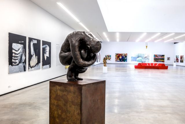 Exhibition View, 'Kunst.Leben.Leidenschaft' (Art.Life.Passion), 2022-2023. Photo by Horst Stasny